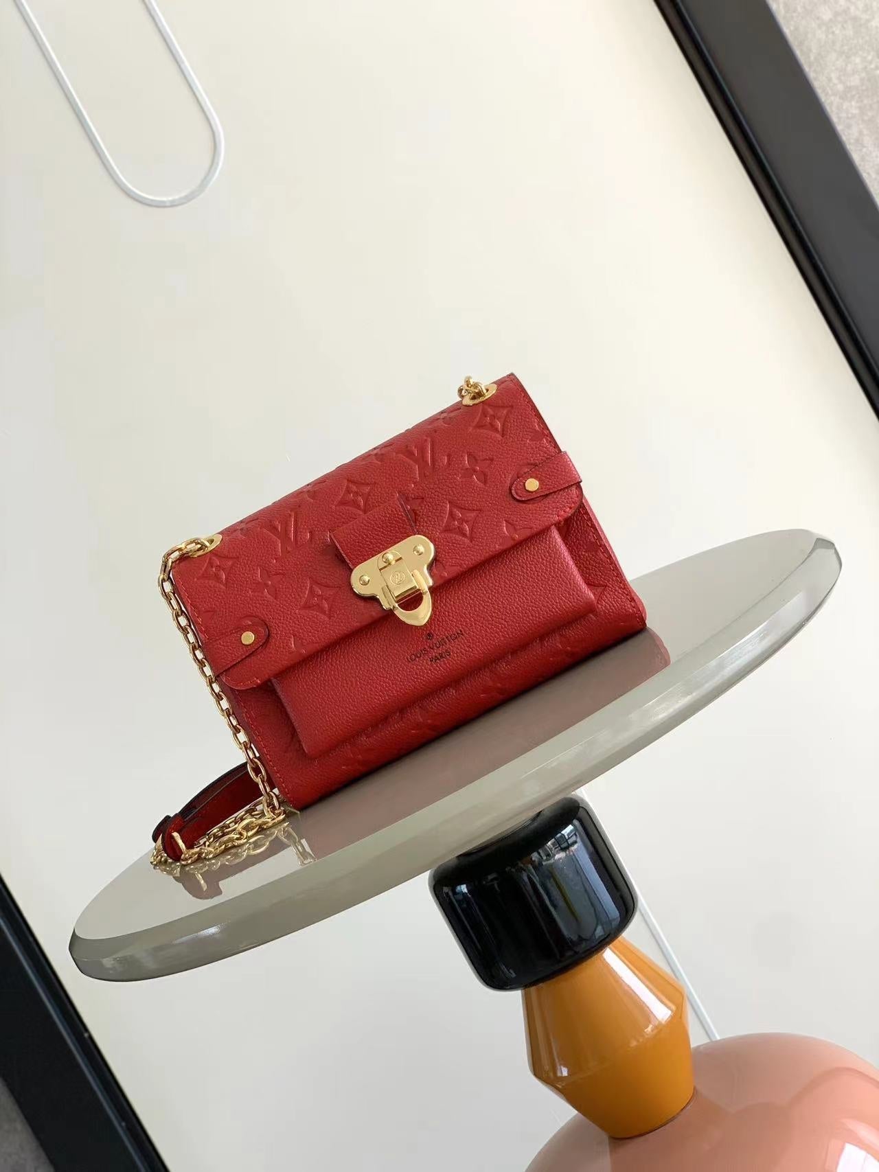 Louis Vuitton LV vavin bb M44550 Bag 21x15x8cm Red