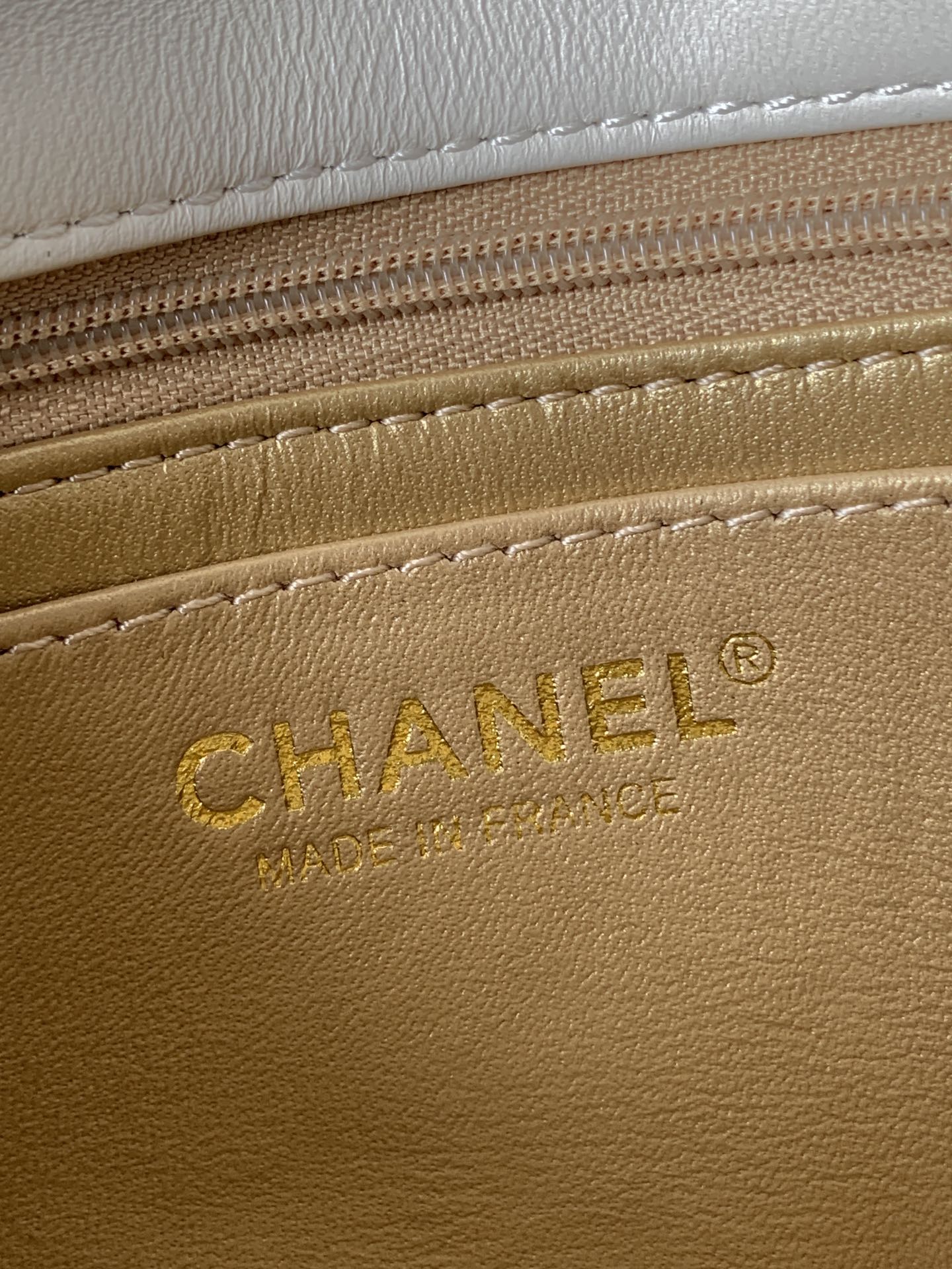 Chanel AS1786# Classic Bag 2020 White 18x13x7cm
