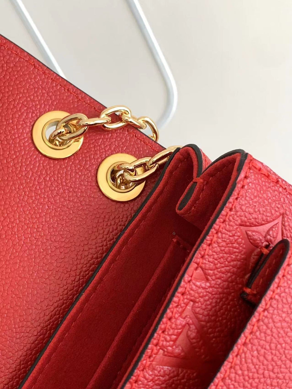 Louis Vuitton LV vavin bb M44550 Bag 21x15x8cm Red