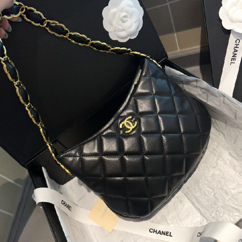 Chanel chain hobo Vintage bag
