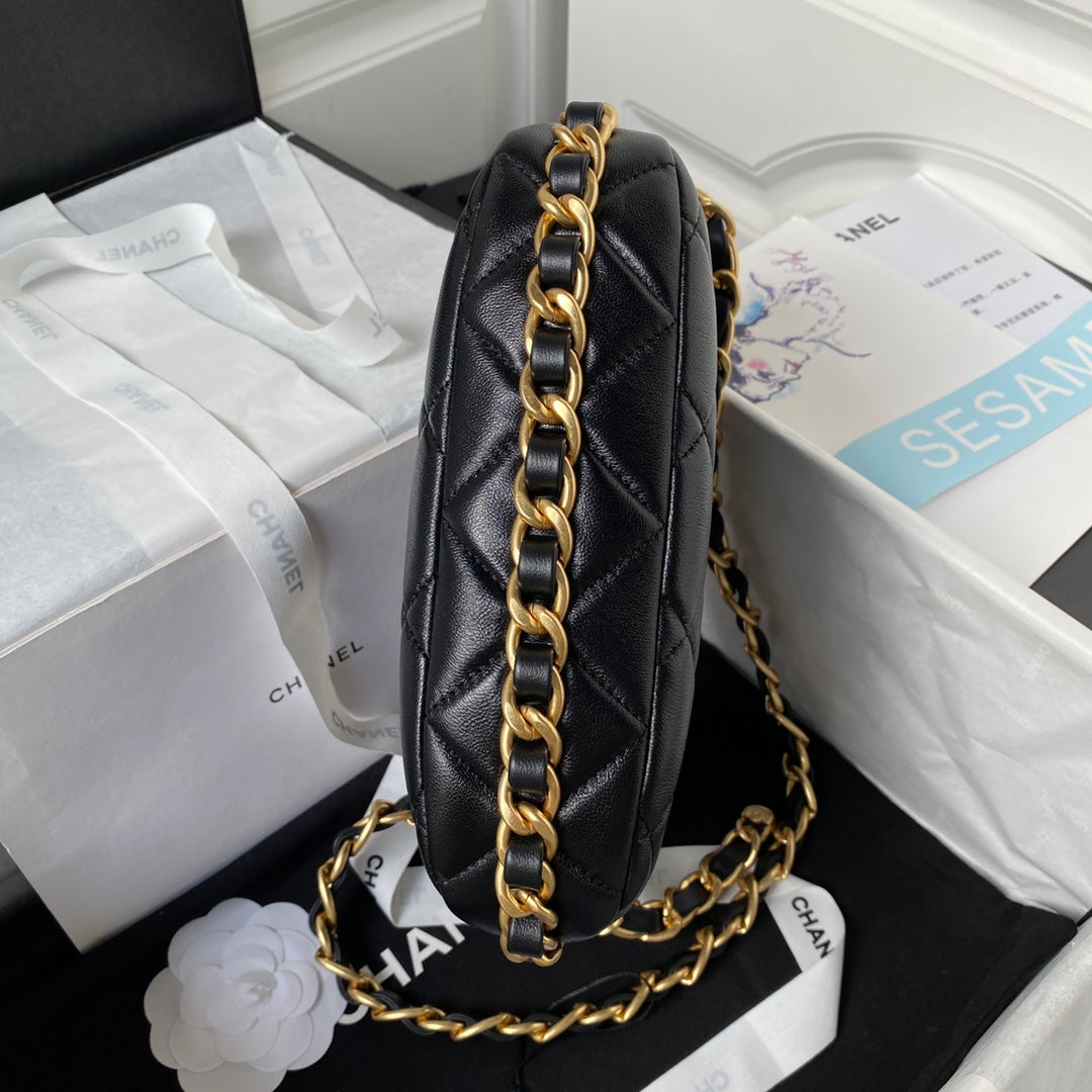 Chanel 23kHobo Bag 23x23x6cm black
