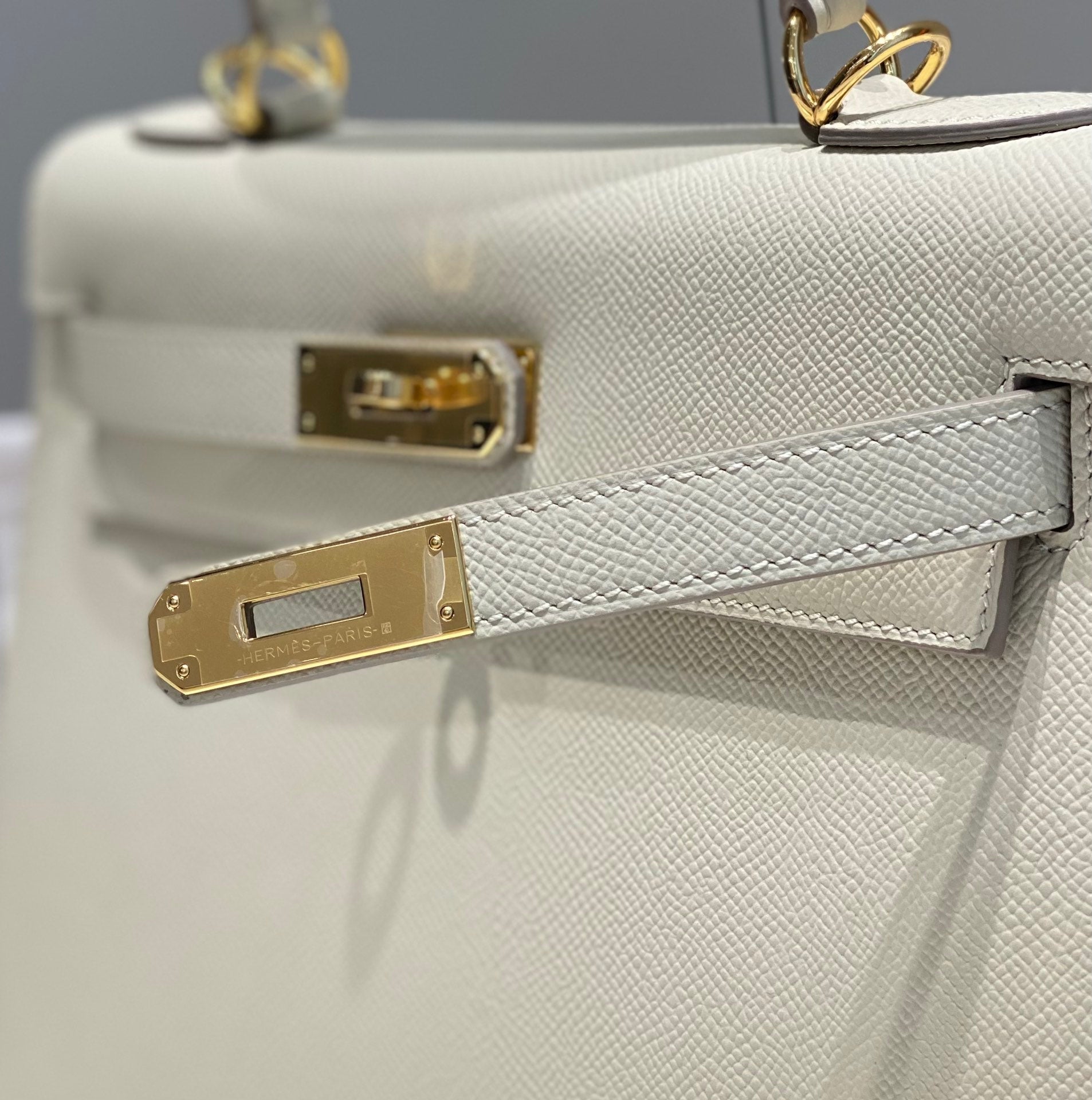 Hermès Epsom Kelly 25cm Hangbag