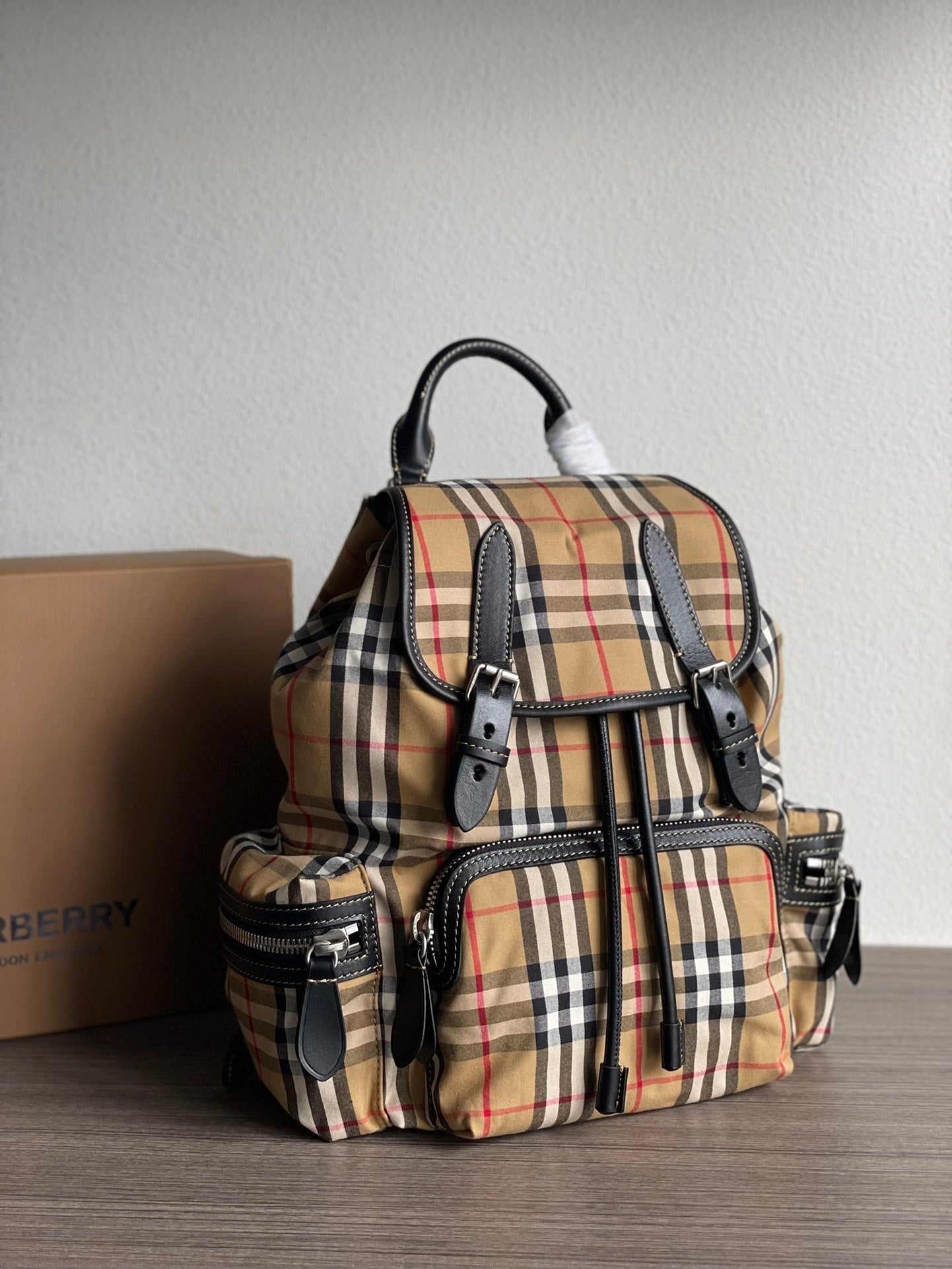 Burberry Vintage Check Canvas Backpack 22X33CM