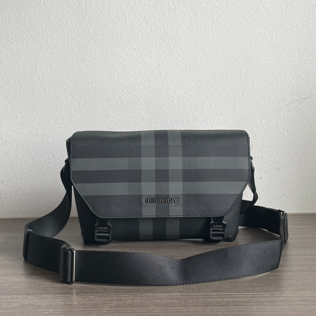 Burberry Check Small Wright ‘Charcoal’