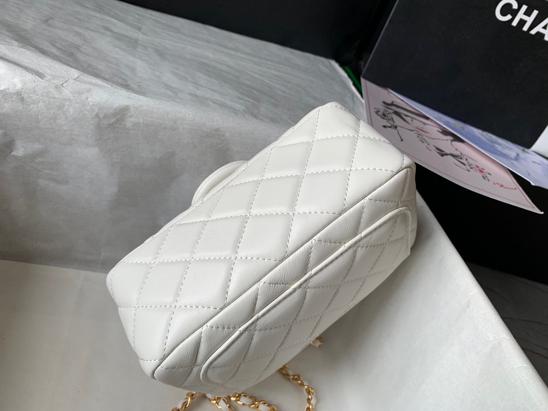 Chanel AS1786# Classic Bag 2020 White 18x13x7cm