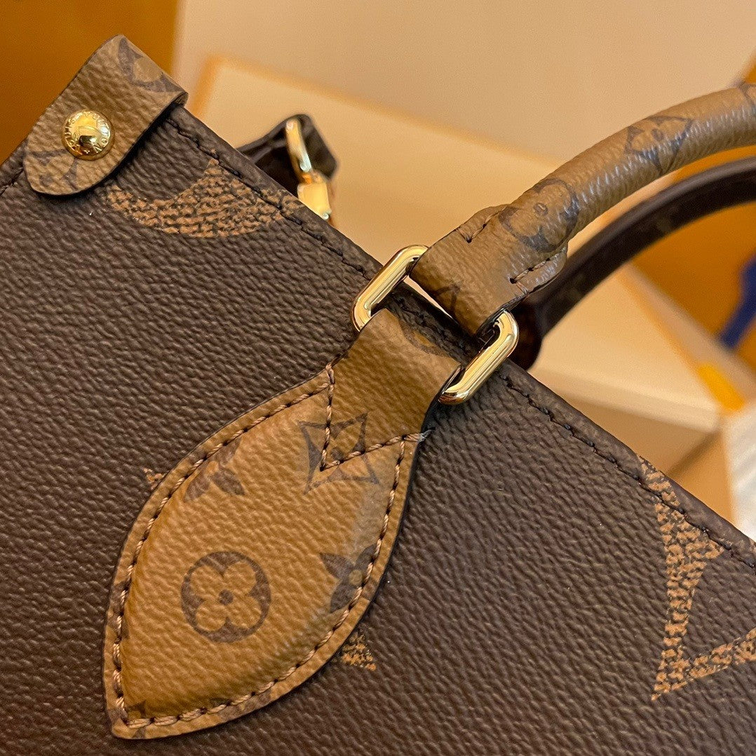 Louis Vuitton Monogram Reverse Handbag, 25*19*11.5 CM