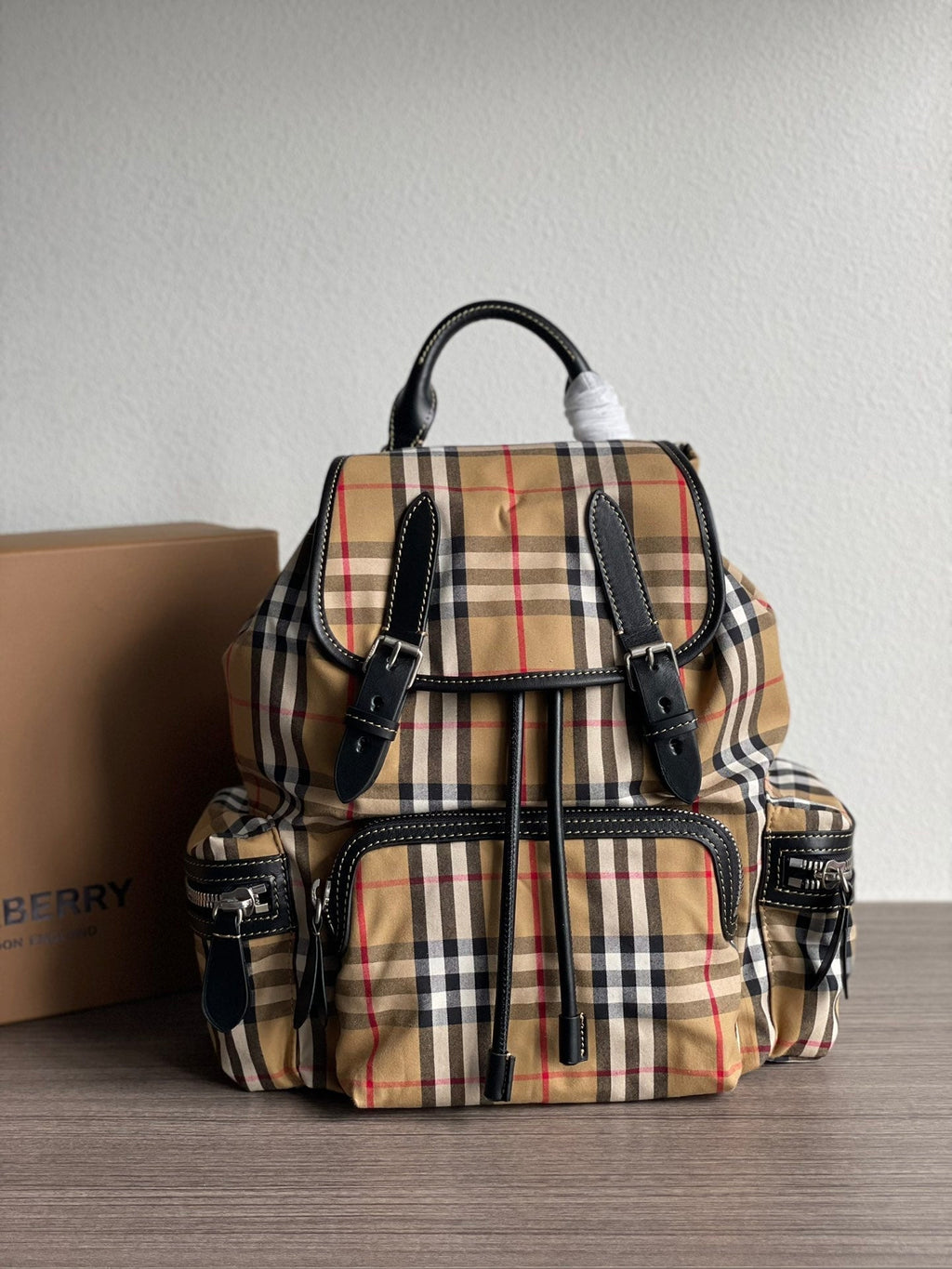 Burberry Vintage Check Canvas Backpack 22X33CM